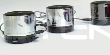 Magnetic Home Radio Bluetooth Speaker For Cell Phone Nokia / Sony / Huawei