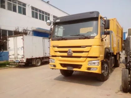 4 x 2 Maintenance Vehicle With Fixing Tools