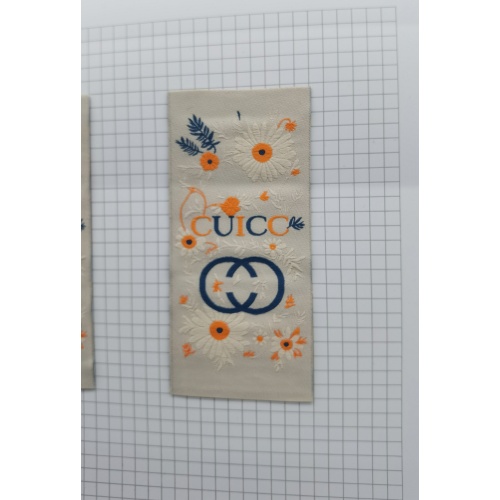 Étiquettes tissées haute densité et exquises