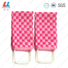 Checkered hot pink helpful bath belt