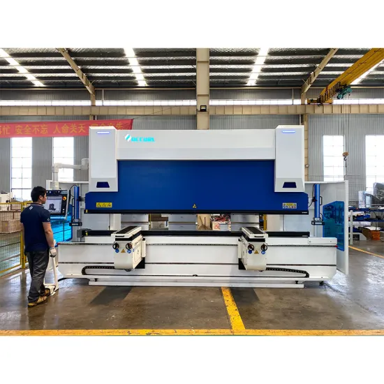 ACCURL 2500mm Hydraulic Servo CNC Powered Press Brake