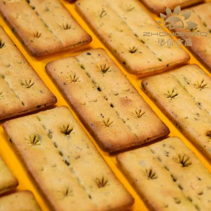 Plum Dried Vegetable Double Layer Biscuits