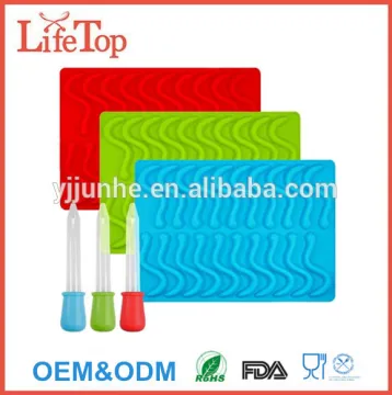 Oven Safe Gummy Worm Silicone Molds with 3 Droppers