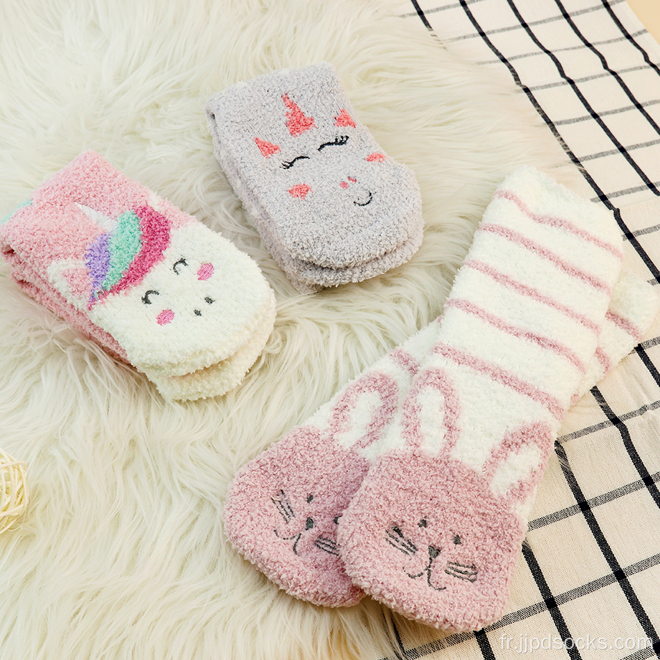 2022 vente chaude mignonne microfibre enfants chaussettes enfants