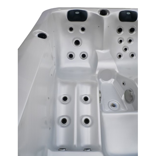 Affordable backyard hot tub for 3 person