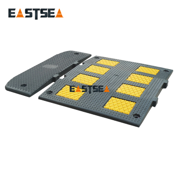 Taizhou Zhejiang Reflective Rubber Road Speed Bump Manufacturers