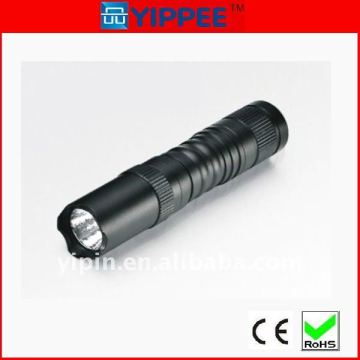 Aluminum Cree waterproof LED torch with attack design on the head
