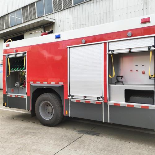 Sinotruk water tank fire truck can be customized