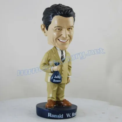 Custom design personal plastic figurines bobble Head,funny bobble heads
