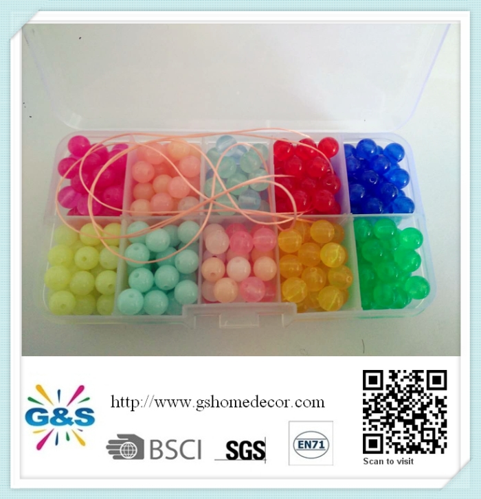 Plastic Beads Set