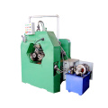 Hollow pipe thread rolling machine