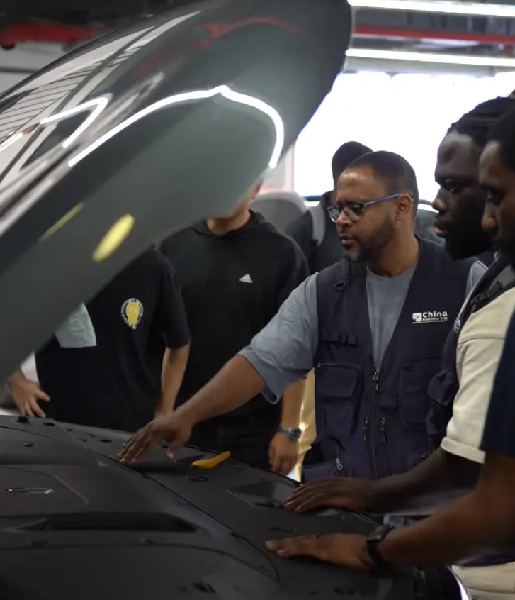African car dealers visit Xin Yao New Energy, opening a new chapter of cooperation in new energy vehicles in 2025