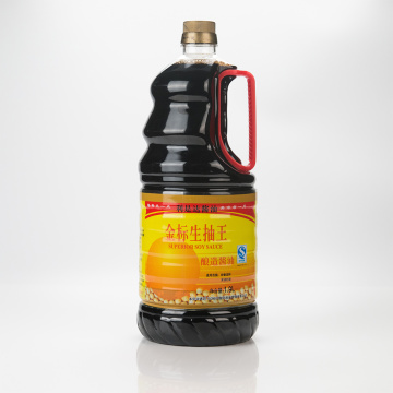 1.9L Plastic Bottle Golden Mark Light Soy Sauce