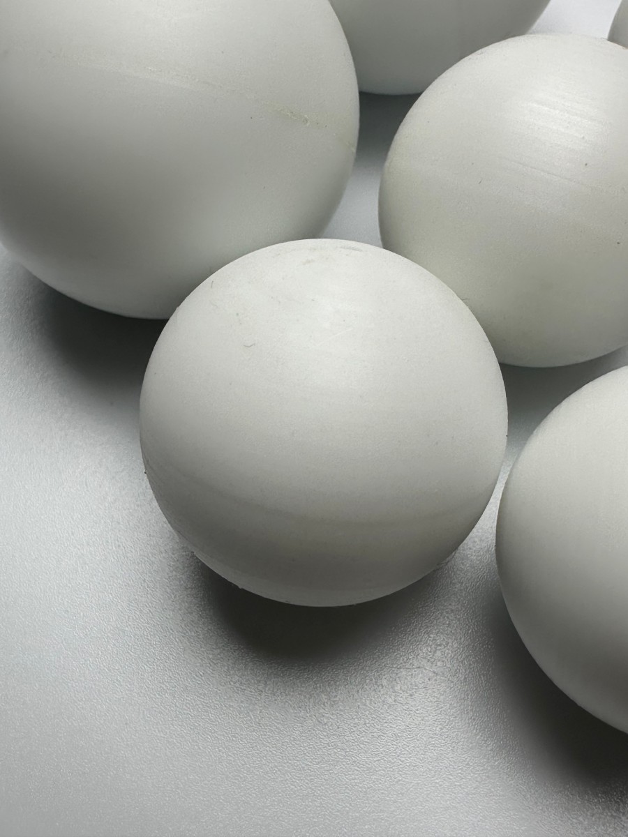 ertalyte® petp solid ball1