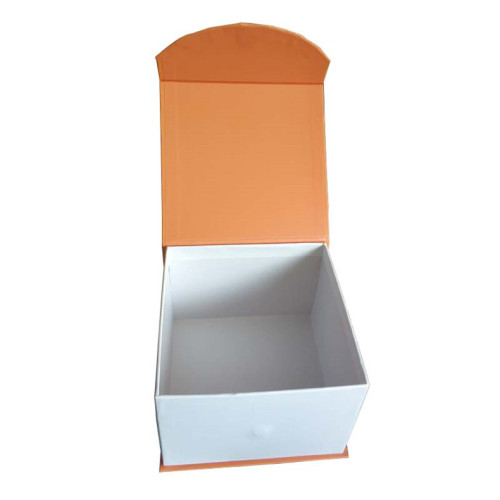 Custom Magnetic Gift Box