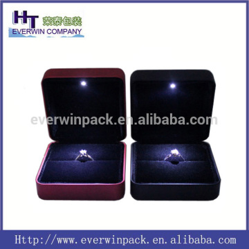 Hot sale !!! Luxury and high-end LED light ring case ,ring boxes