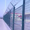 Protective fence welded wire mesh fence for industry