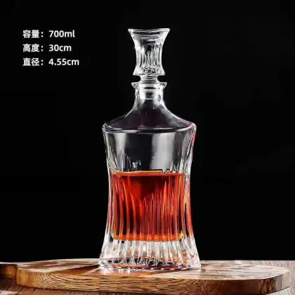 glass bottle beverage bottles  perfume bottles