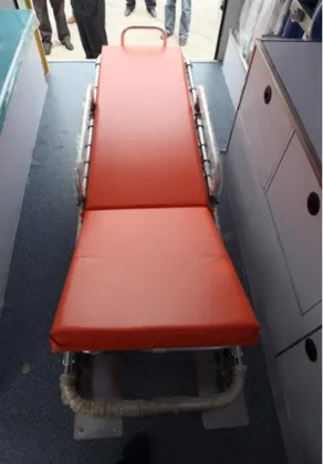 Dongfeng Four Wheel Drive Intensive Ambulance