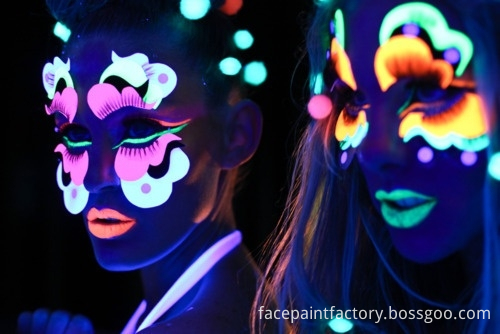 Neon face paint 