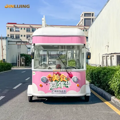 Customizable Mobile Food Truck for Various Outdoor Dining Needs
