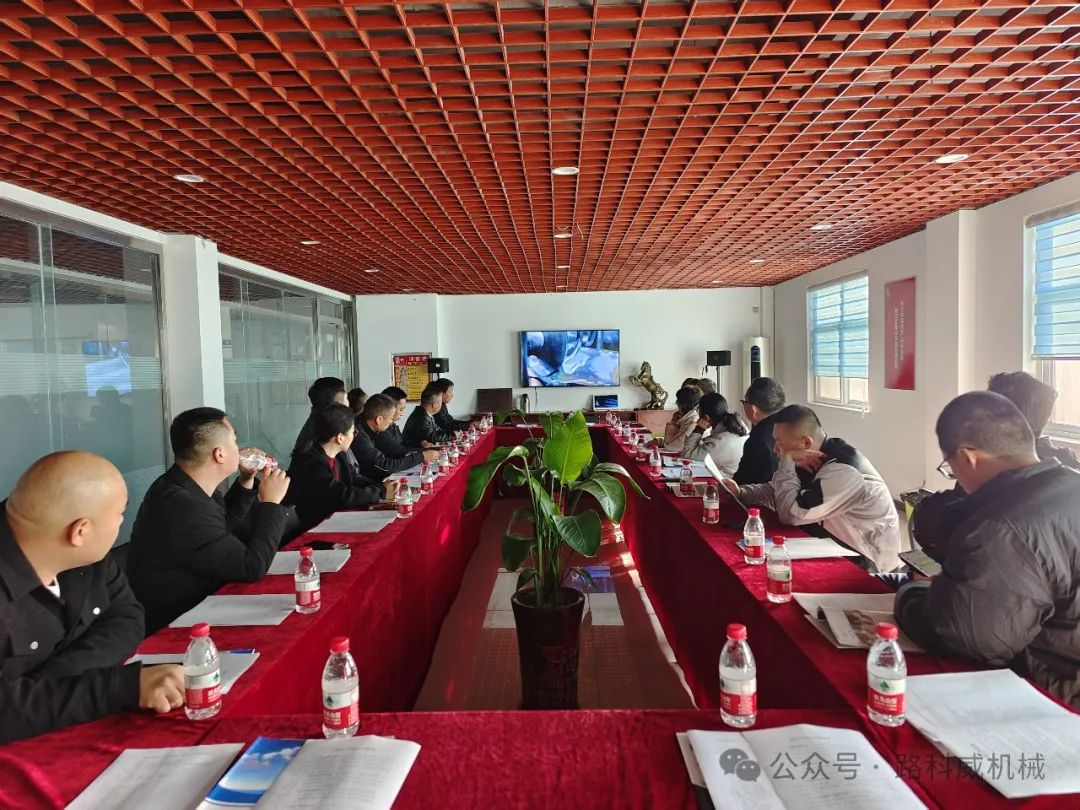 a delegation from the Puyang New Era Entrepre