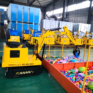 2024 Popular Outdoor Mini Children's Electric Excavator Ball Catcher