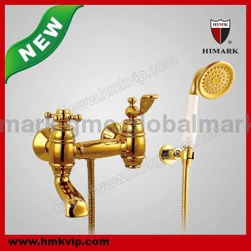 golden taps for bathroom