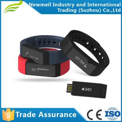 Smart pedometer bracelet