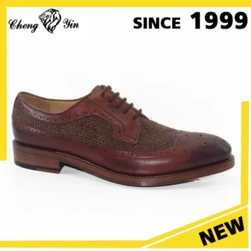 Italian Goodyear welt design Lace-up luxurious Oxford man made leather sole Dress Shoes Men