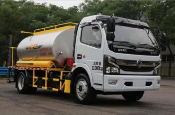 Euro 6 5000L bitumen distributor