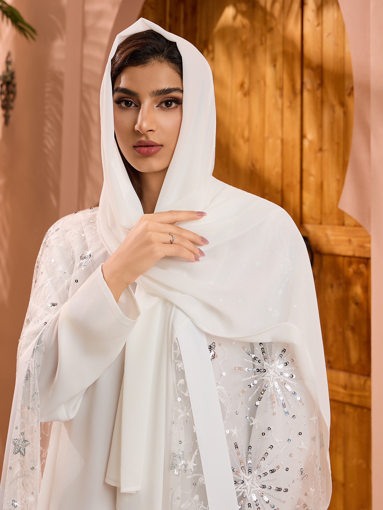 Sequin mesh detail of Elegant Plus Size Loose Abaya for Women