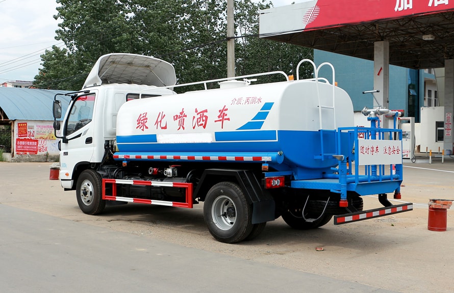 العلامة التجارية الجديدة رخيصة الثمن شاحنة لنقل المياه FOTON 5000litres