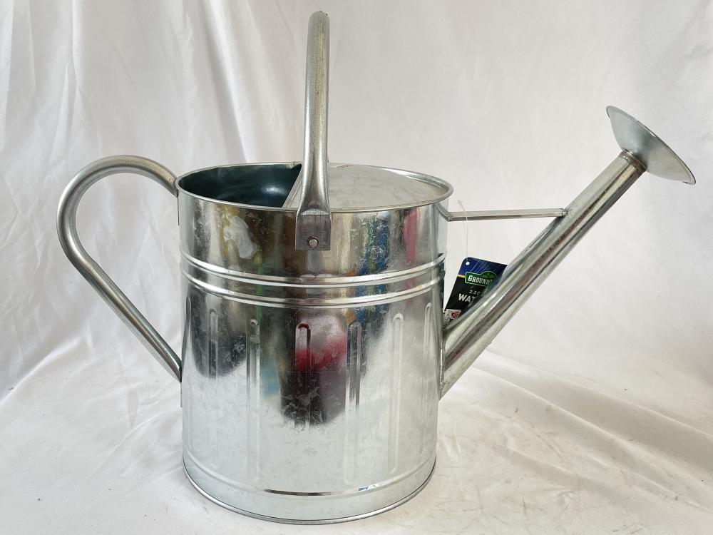 Galvanized 10L striped large watering can