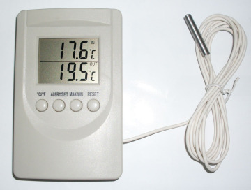 TM 201 Digital Thermometer