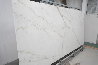 GOLD SILK EXQUISITE JADE STONE