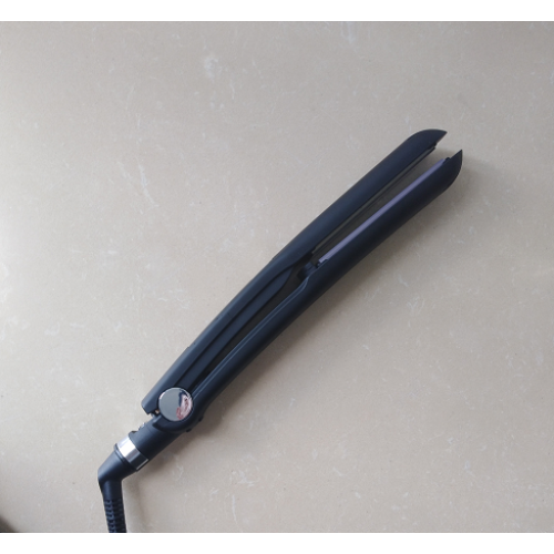 Barber Shop Dominant Use Titanium Hair Straightener Iron