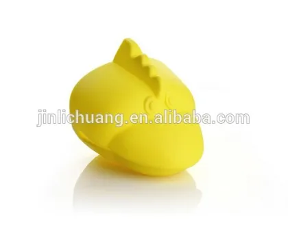 Chicken Shaped Silicone Oven Mitts