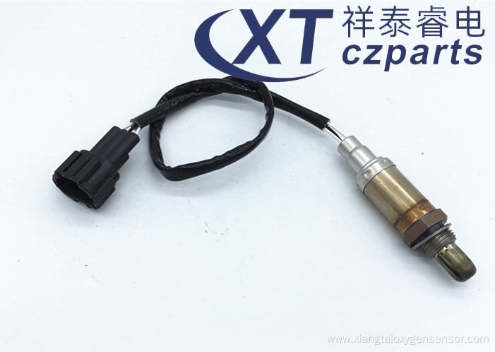 Auto Oxygen Sensor D22 22690-AA001 for Nissan
