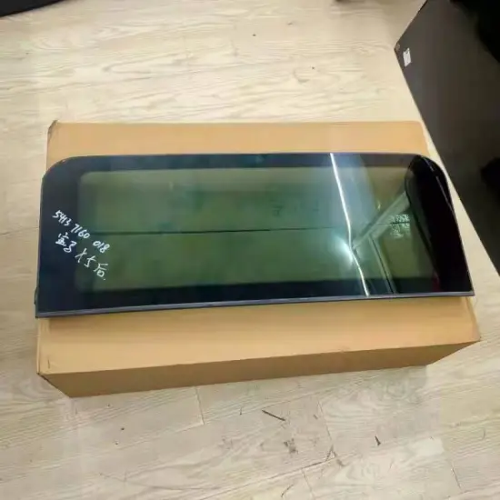 Manufacture Auto Parts Sunroof Rear Glass Sunroof Glass for BMW X5 E70