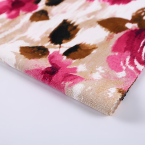 Dzianinowa, zwykła tkanina bawełniana z nadrukiem kwiatowym