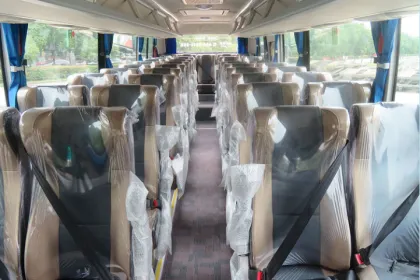 High-Quality 8m Tourist Bus - ANKAI BUS