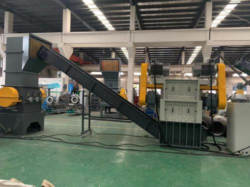 Vertical Model Plastic PVC Pipe Shredder Crusher Machine