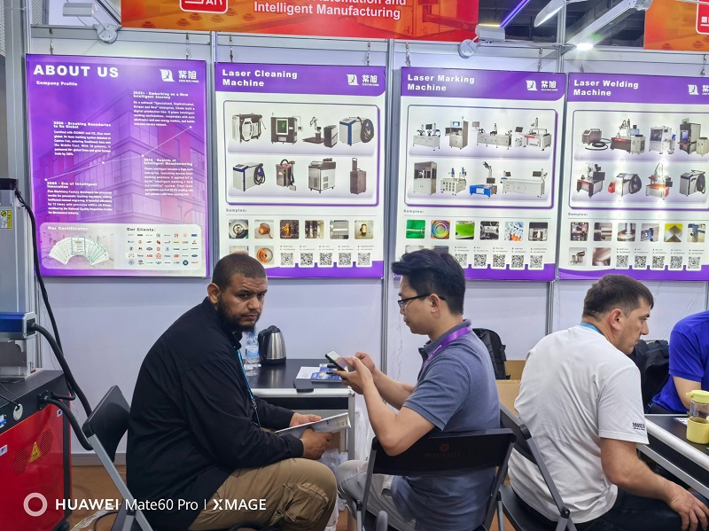 Day 3 of the Canton Fair! Chuke Intelligent's Booth is Packed with Visitors, with a Surge of Inquiries and Orders