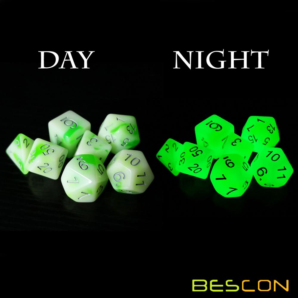 Luminous Jade Game Dice Set 3