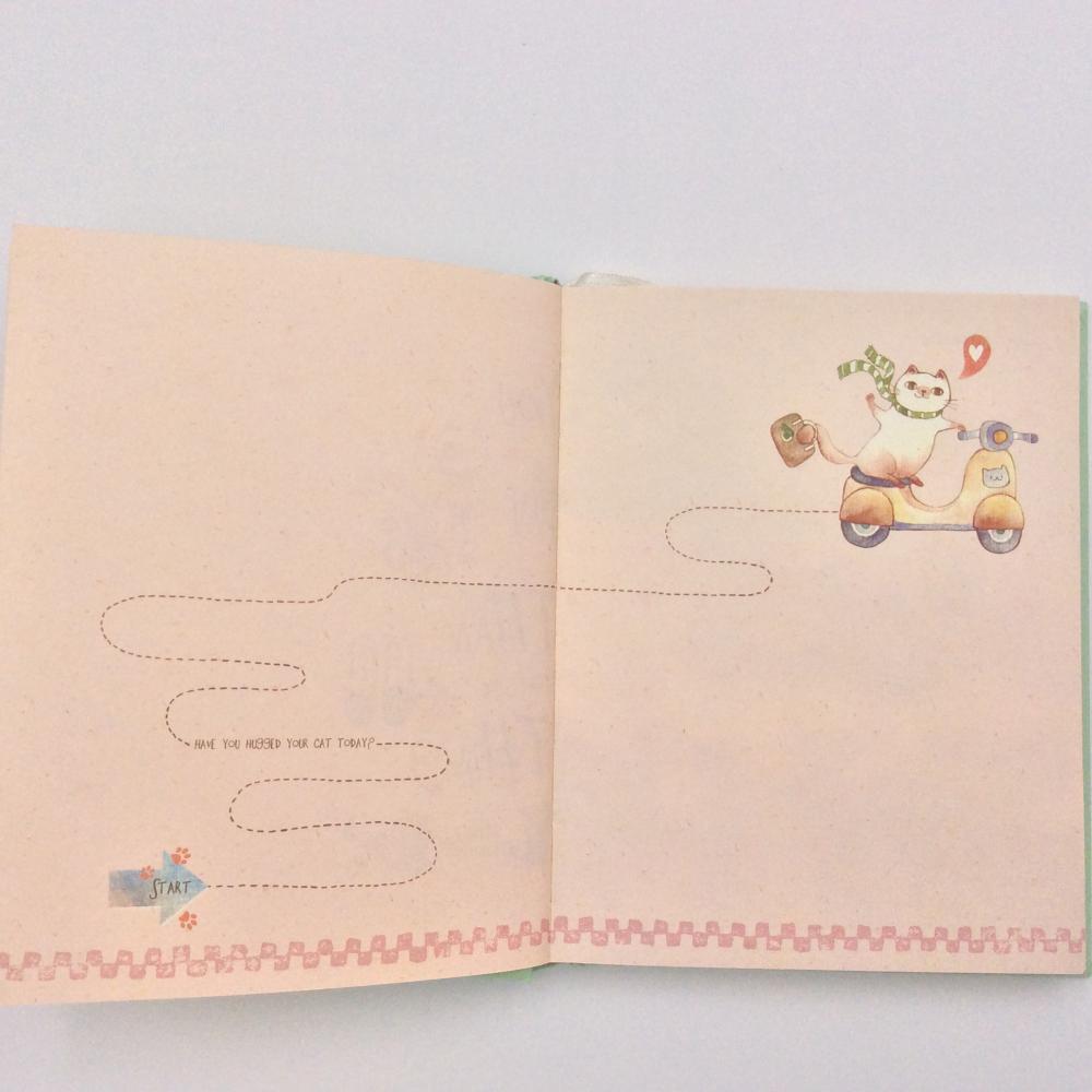 Cuaderno de papel con gráfico de colores