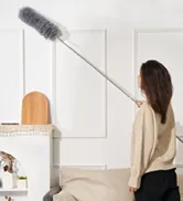 Retractable Feather Duster for Household Dust Removal