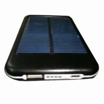 5,000mAh universal solar charger for phone