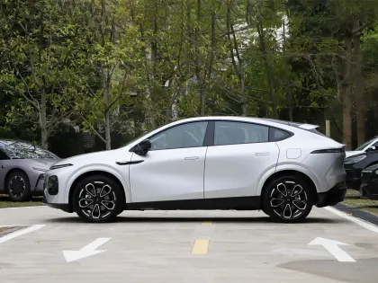 Xpeng G6 2026 Electric Vehicle New Energy Suv Electric Car 625 km 218kw
