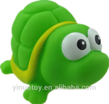 vinyl soft spary water cartoon animal bath floating toy wholesale swimming toy